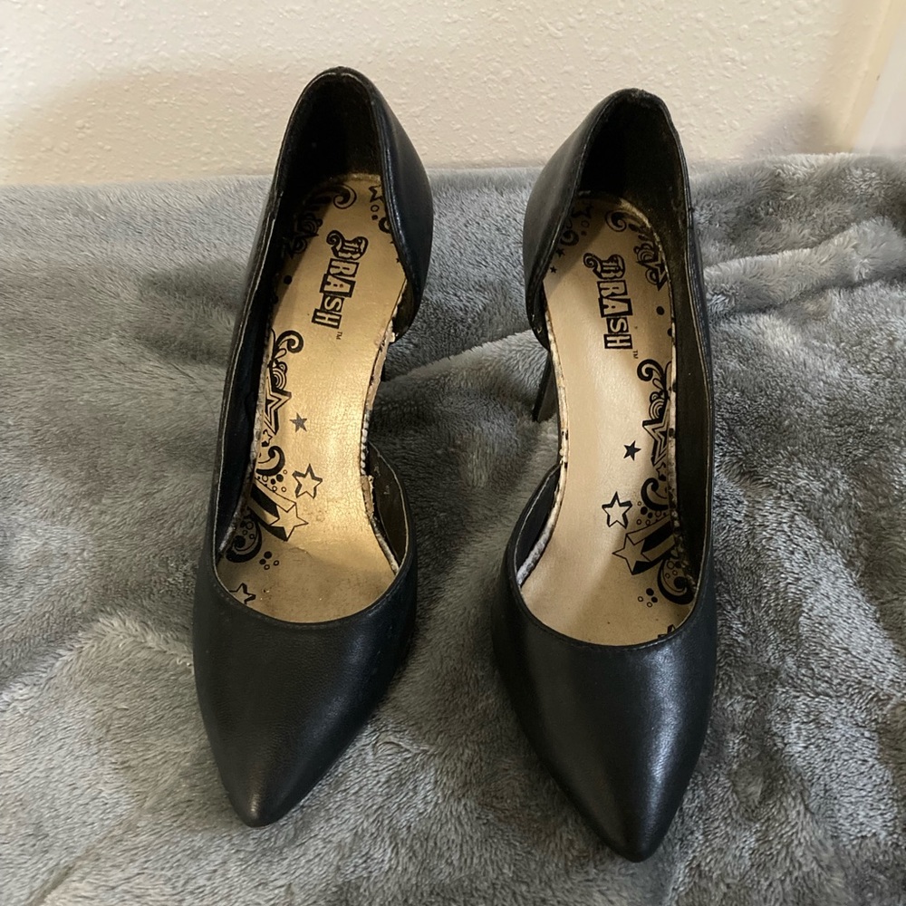 Black 3.5in heels